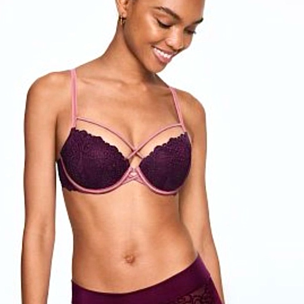 NWT Victoria’s Secret Push-Up Bra | 32C